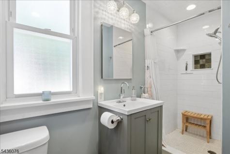 79 Franklin Place Totowa NJ 07512