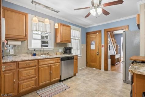 79 Franklin Place Totowa NJ 07512