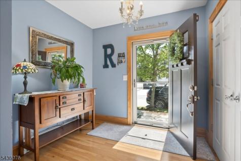 79 Franklin Place Totowa NJ 07512