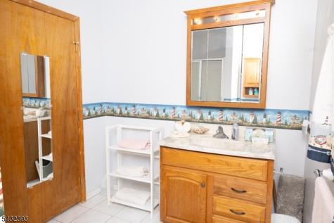 21 Witherspoon Street Nutley NJ 07110