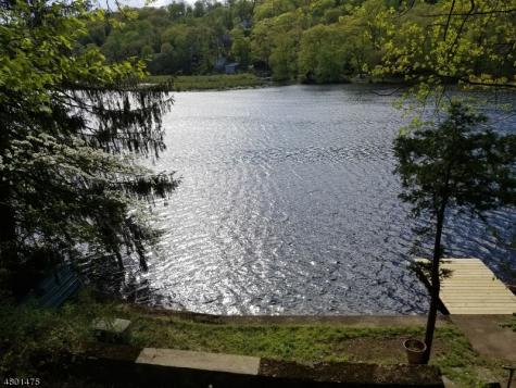 207 Larsens Drive Denville NJ 07834