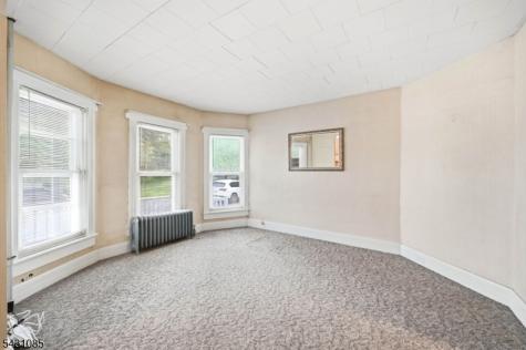 10 Nelson Street Newton NJ 07860