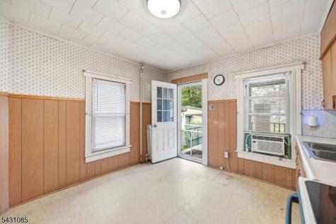 10 Nelson Street Newton NJ 07860