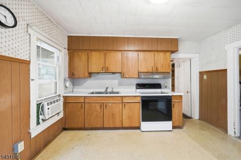 10 Nelson Street Newton NJ 07860
