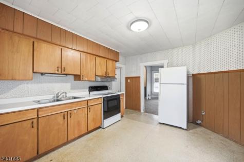 10 Nelson Street Newton NJ 07860