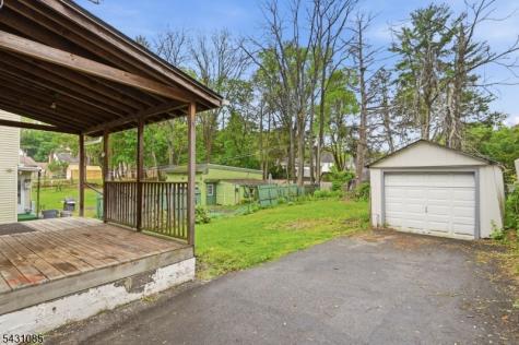 10 Nelson Street Newton NJ 07860