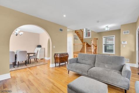 467 Summit Avenue Hackensack NJ 07601