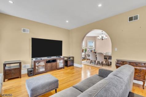 467 Summit Avenue Hackensack NJ 07601