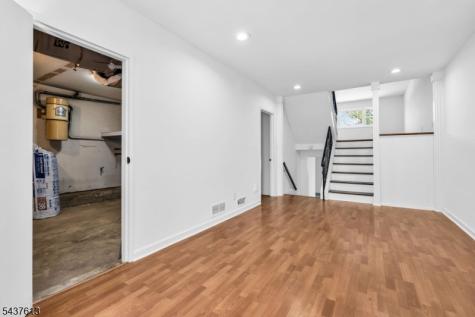23 Colonial Drive Bayonne NJ 07002