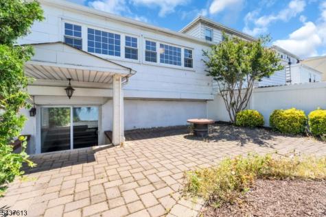 23 Colonial Drive Bayonne NJ 07002