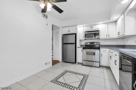 23 Colonial Drive Bayonne NJ 07002