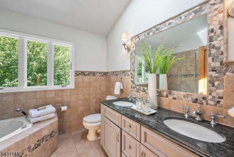 411 Snyder Road Wyckoff NJ 07481