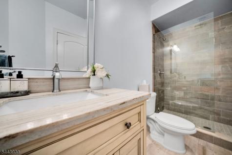 224 N 18th Street Kenilworth NJ 07033