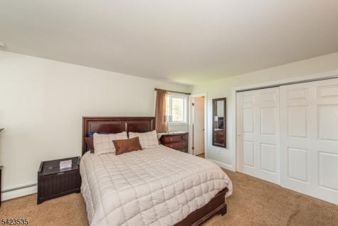 33 Lawrence Road Randolph NJ 07869