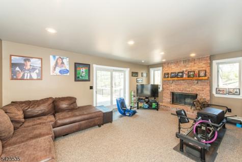 33 Lawrence Road Randolph NJ 07869