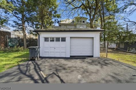 66 Girard Place Newark NJ 07108