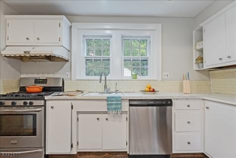 24 College Avenue Montclair NJ 07043