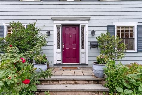 24 College Avenue Montclair NJ 07043