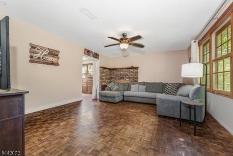 270 Andersen Road Holland NJ 08848