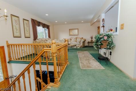 286 Harris Avenue Middlesex NJ 08846
