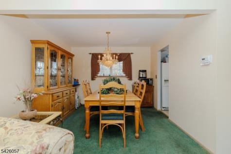 286 Harris Avenue Middlesex NJ 08846