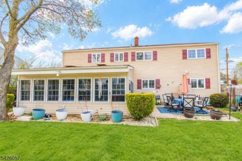 286 Harris Avenue Middlesex NJ 08846