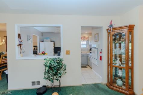 286 Harris Avenue Middlesex NJ 08846