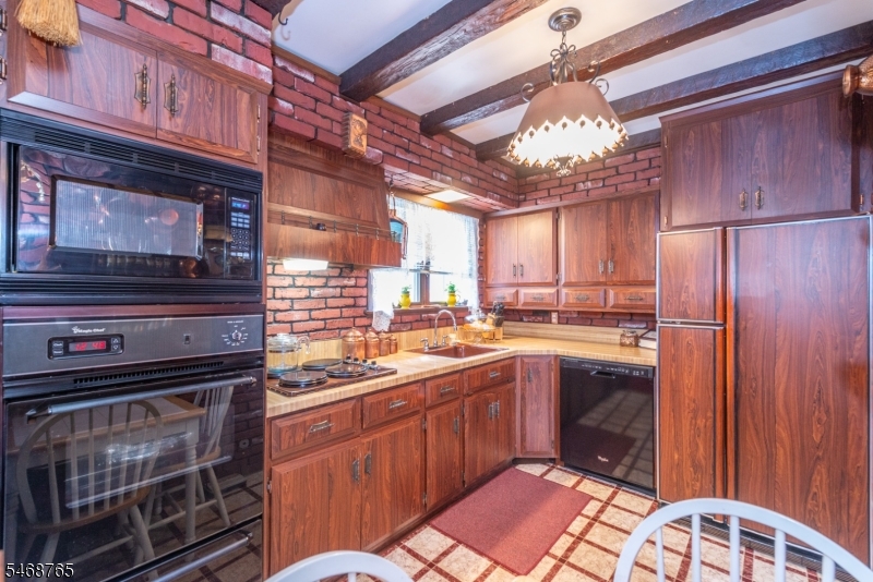103 Sandra Drive Totowa NJ 07512