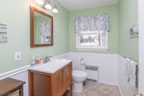 100 Eyland Avenue Roxbury NJ 07876