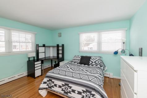 100 Eyland Avenue Roxbury NJ 07876
