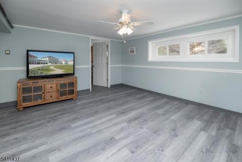 100 Eyland Avenue Roxbury NJ 07876
