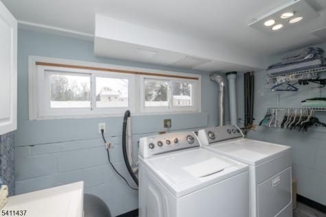 100 Eyland Avenue Roxbury NJ 07876