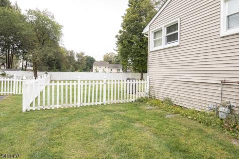 100 Eyland Avenue Roxbury NJ 07876