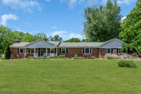 31 Water Street Independence NJ 07840