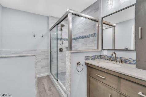 31 Water Street Independence NJ 07840