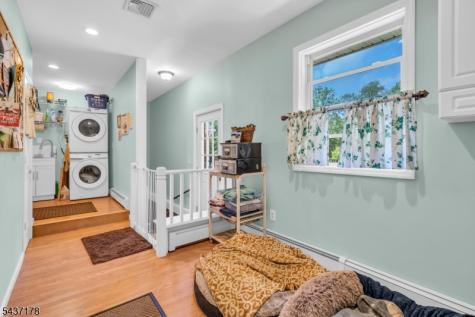 31 Water Street Independence NJ 07840