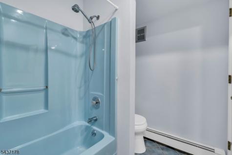 31 Water Street Independence NJ 07840