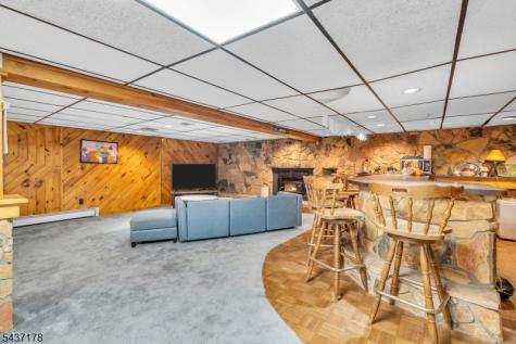 31 Water Street Independence NJ 07840