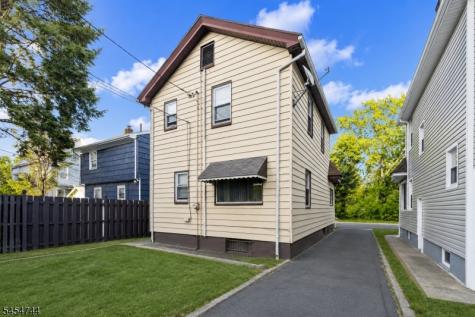 489 N Clinton Street East Orange NJ 07017