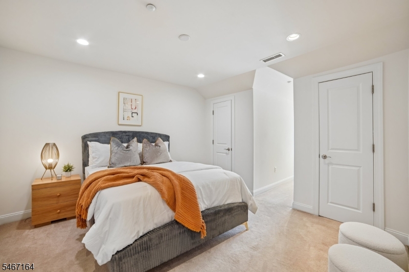 30 Carillon Circle Livingston NJ 07039