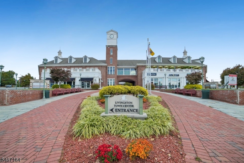 30 Carillon Circle Livingston NJ 07039