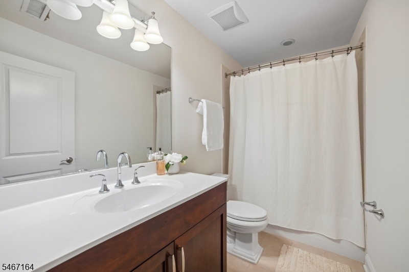 30 Carillon Circle Livingston NJ 07039