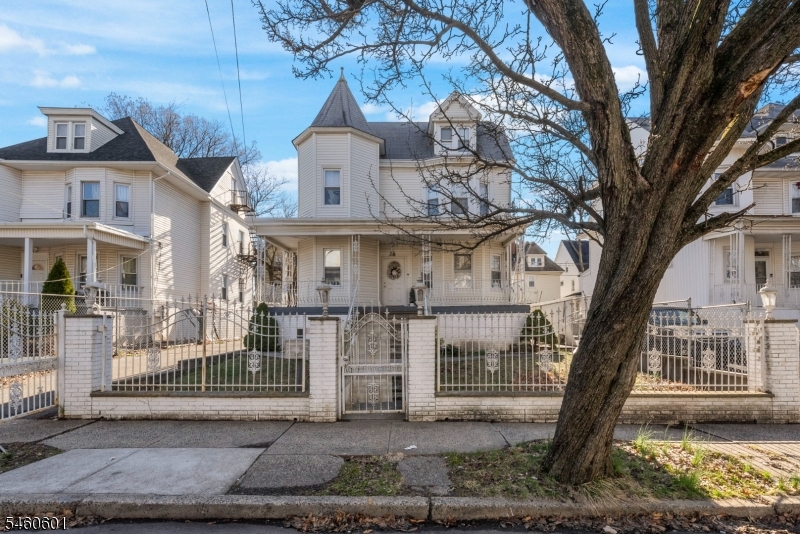 38 Nairn Place Newark NJ 07108