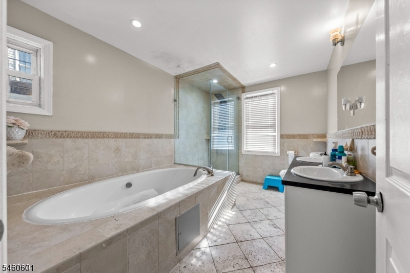 38 Nairn Place Newark NJ 07108