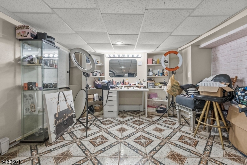 38 Nairn Place Newark NJ 07108