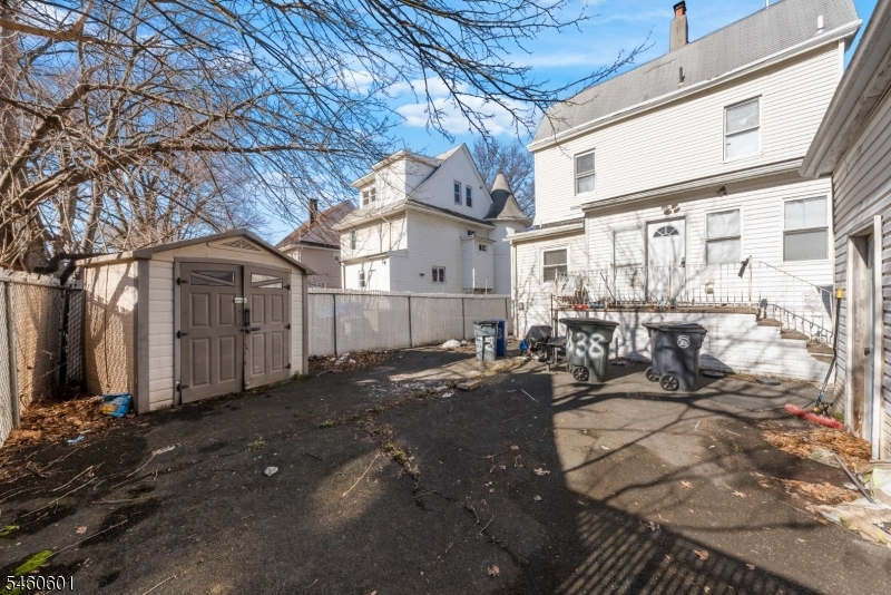 38 Nairn Place Newark NJ 07108
