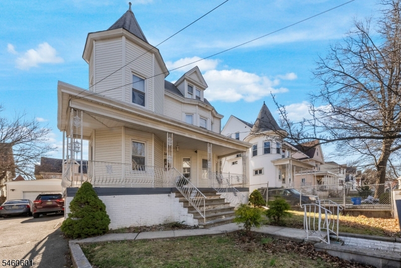 38 Nairn Place Newark NJ 07108