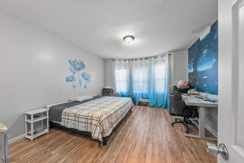 38 Nairn Place Newark NJ 07108