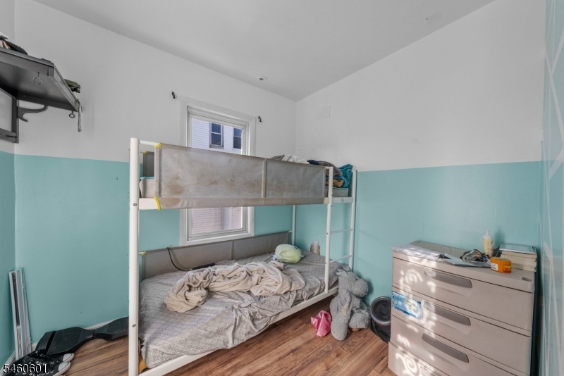 38 Nairn Place Newark NJ 07108
