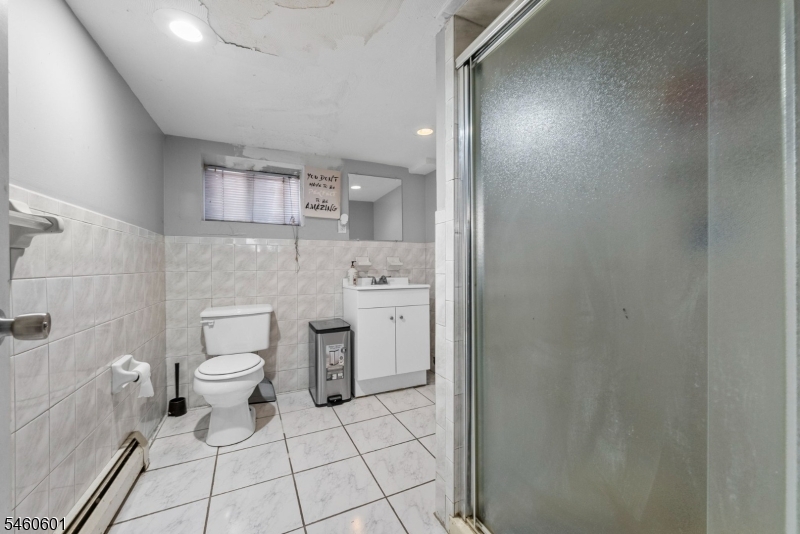 38 Nairn Place Newark NJ 07108